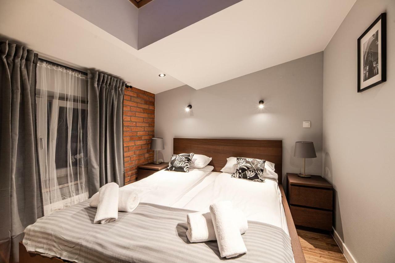 Lubomirskiego 23 - Great Location, 10 Min To Main Square By Foot, Right Next To Main Rail And Bus Station *