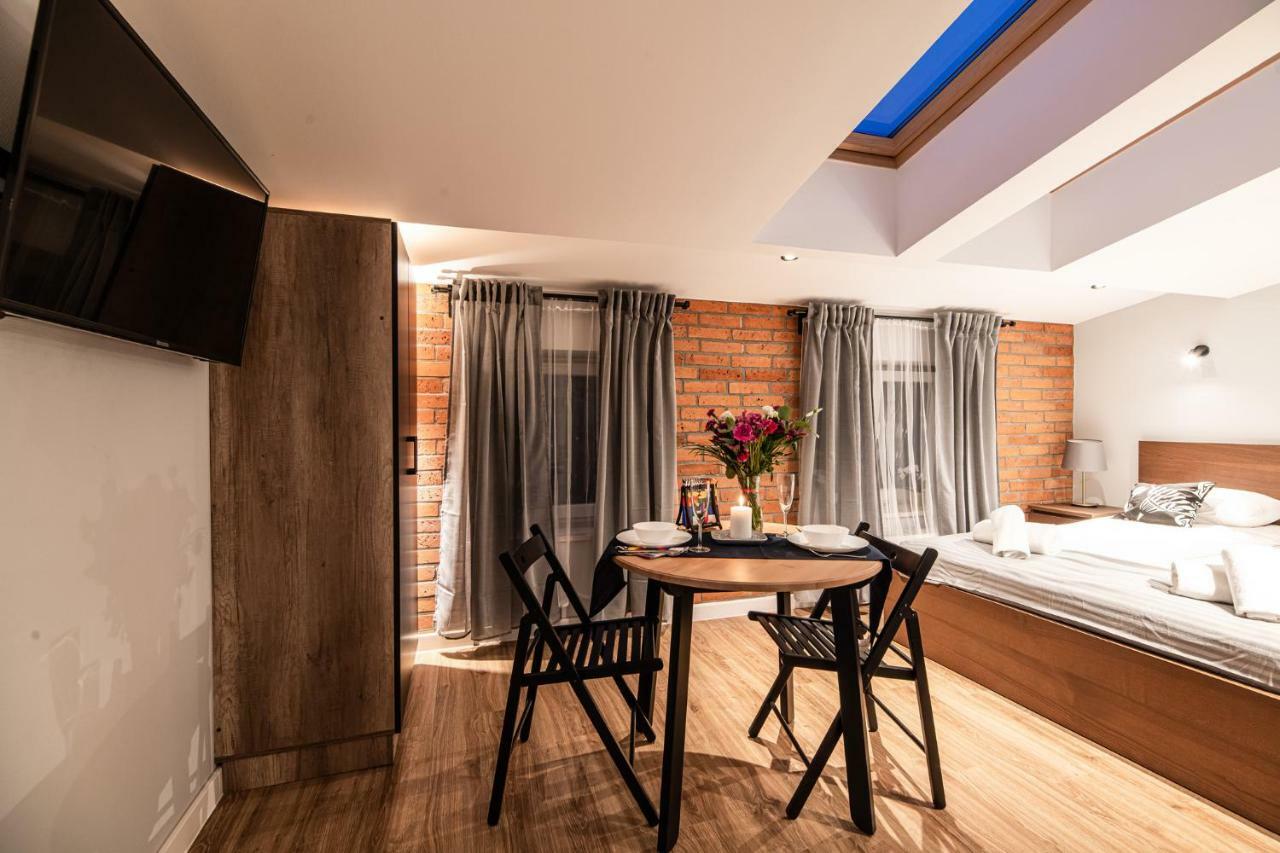 Aparthotel Lubomirskiego 23 - Great Location, 10 Min To Main Square By Foot, Right Next To Main Rail And Bus Station Krakau