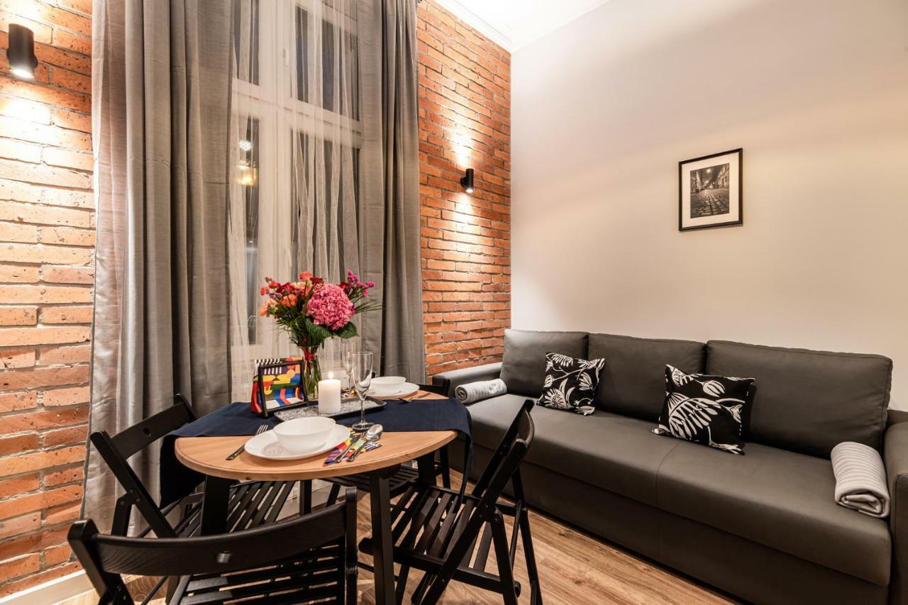 Lubomirskiego 23 - Great Location, 10 Min To Main Square By Foot, Right Next To Main Rail And Bus Station * Krakau