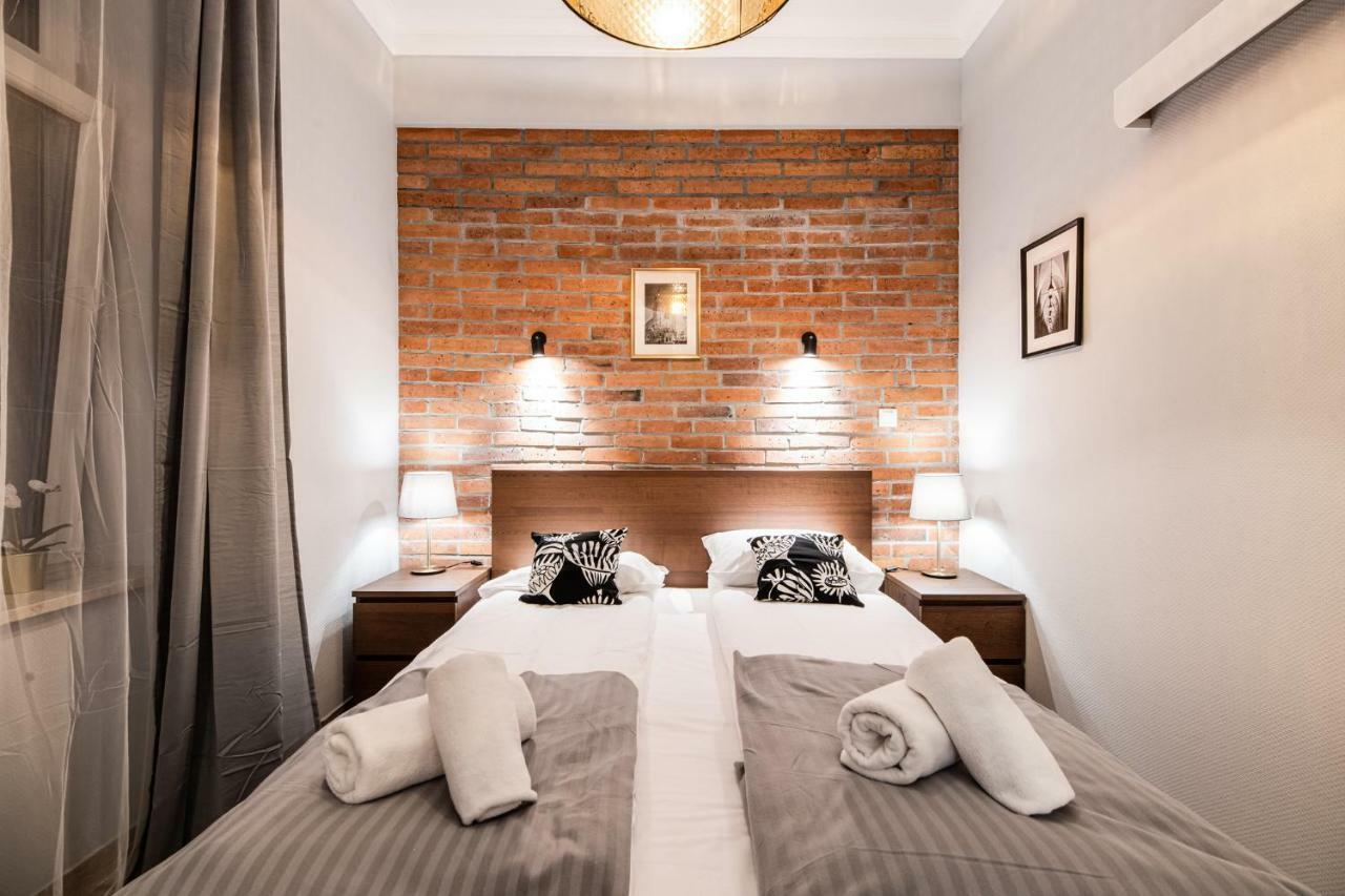 Lubomirskiego 23 - Great Location, 10 Min To Main Square By Foot, Right Next To Main Rail And Bus Station Aparthotel *