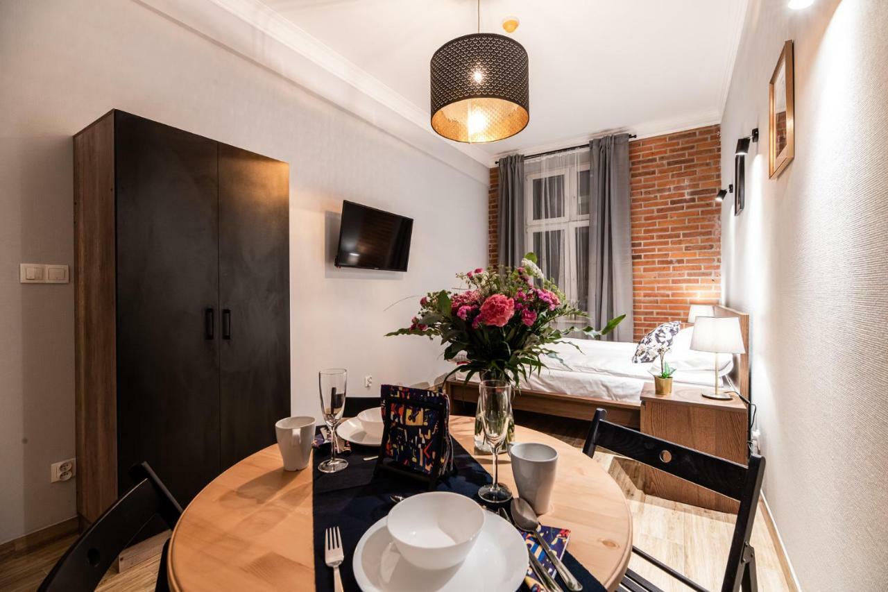 Lubomirskiego 23 - Great Location, 10 Min To Main Square By Foot, Right Next To Main Rail And Bus Station Aparthotel