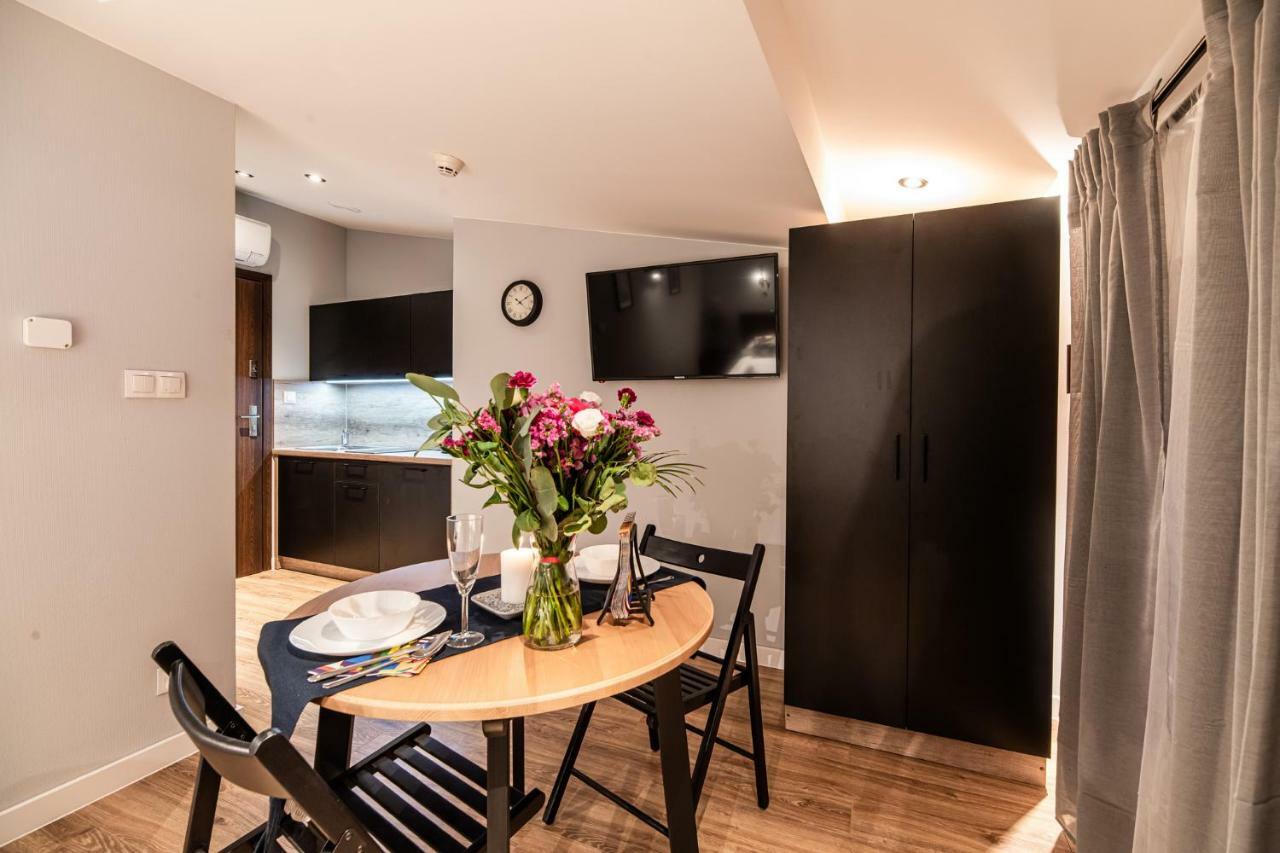 Апарт-готель Lubomirskiego 23 - Great Location, 10 Min To Main Square By Foot, Right Next To Main Rail And Bus Station Краків
